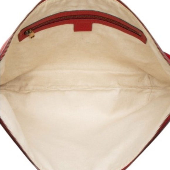 Gucci leather logo half moon hobo in red - Picture 9 of 12